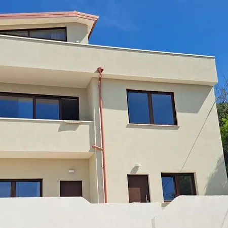 Costamia Casa Vacanze Apartment *
